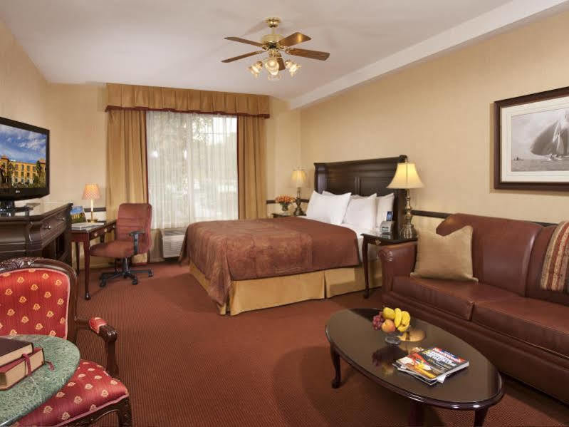 Ayres Suites Mission Viejo - Lake Forest Экстерьер фото